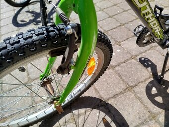 Author Cosmic "20" - 6