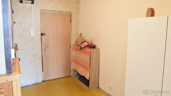 PRODEJ BYTU LOUNY - 6