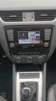 Škoda Octavia 3 Combi 2.0TDi 110kW ,ELEGANCE - 6