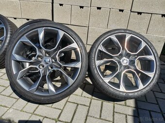 X-treme + pneu 225/35 R19 Goodyear - 6