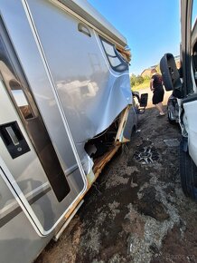 Prodám auto karavan Dethleffs espirid fiat - 6