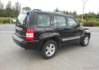 Jeep Cherokee 3,7 V6 151 kW KLIMA Bez koroze benzín - 6