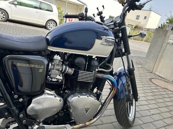 Triumph Bonnevile T100 - 6