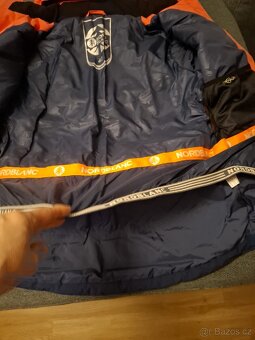 Prodám dámskou zimní lyžařskou bundu - 6