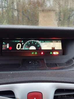 Renault Grand Scenic 3 - 6