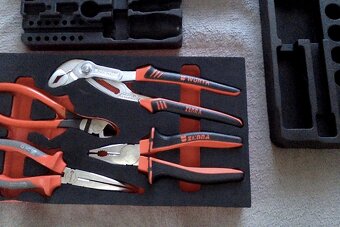 motorova pila-dilna , garaž - 6