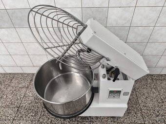 Prodám hnětač těsta model HTS532T - 6