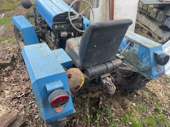 Malotraktor škoda octavia - 6