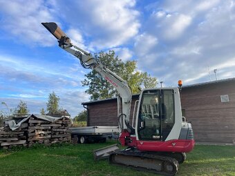 Minibagr Takeuchi TB235 - 6