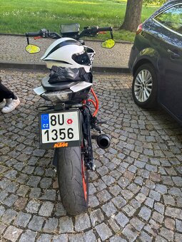 KTM DUKE 125 - 6