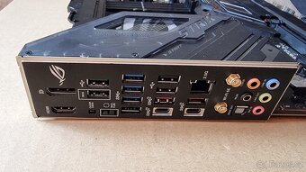 ASUS ROG STRIX Z790-F GAMING WIFI, Intel Z790 - 6