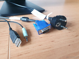 Prodám LCD monitor HP EliteDisplay E241i + reproduktor - 6