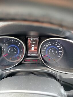 Hyundai Santa Fe - 6