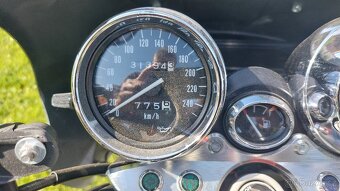 Suzuki GSX 750 Inazuma - 6
