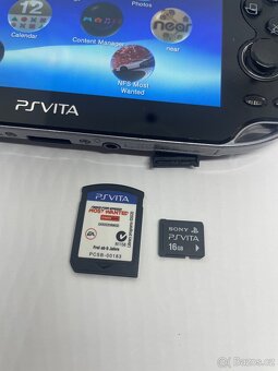 PS Vita Wi-Fi (PCH-1004) OLED -16GB - 6