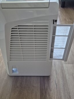 Prodám odvlhčovač vzduchu DeLonghi 3v1 - 6