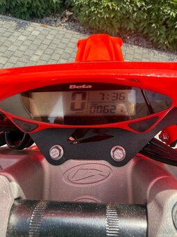 Motocykl Beta - 6