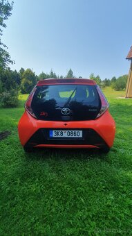 Toyota Aygo x-play - 6