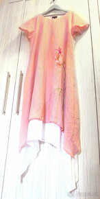 Nové vrstvené šaty s malbou - 6