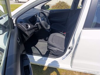 Hyundai i10,2016,1.0i,1.maj,ČR,serv.k,91tkm,záruka,CEBIA,AC - 6