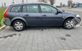 Prodám Renault Megane Grandtour 1.6 16V r.v. 2009 - 6
