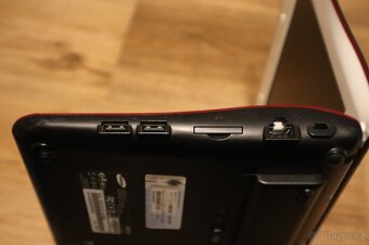 Samsung mini notebook NF110 + ADP + brašna - 6