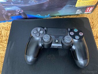 Playstation 4 Slim 1 TB - 6