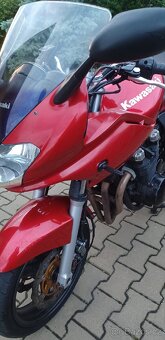 Kawasaki ZR-7S - 6