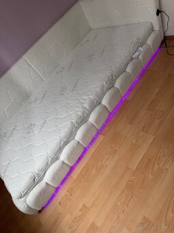 Čalouněná postel 90/200 - 6