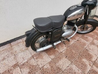 Jawa 250/353 - 6