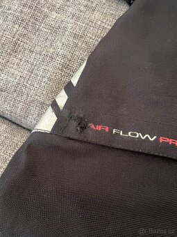 Motorkářská výbava - bunda a kalhoty Ixon, helma Airoh - 6