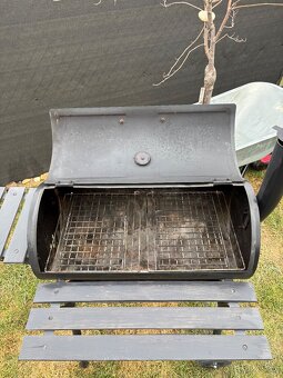 Zahradní oválný gril - 6