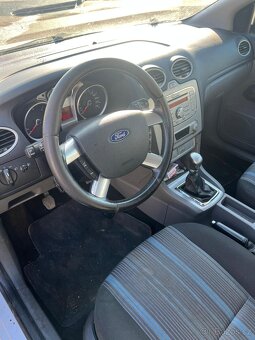 Prodám Ford Focus facelift,1.6 TDCi 80kw rok 2009, 259000km - 6
