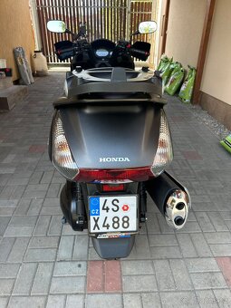 Honda silverwing - 6