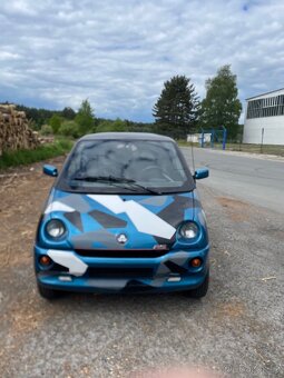 Aixam 400, 80 km/h - 6
