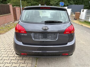 Kia Venga 1.4 CVVT, 1. majitel - 6