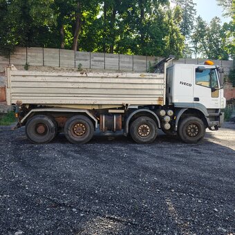 IVECO TRAKKER 41T440, 8x4 třístranný sklápěč. - 6