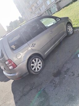 Prodám wv Touran FL 1.9 TDI 77kw 6q - 6