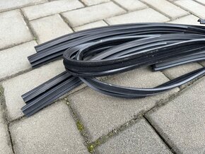 Lada Vaz , sametky oken ve dveřích - 6