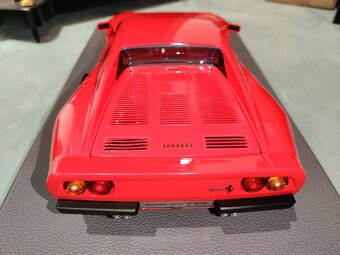 Ferrari 288 GTO 1984 Rosso 1:12 Top Marques Collectibles - 6