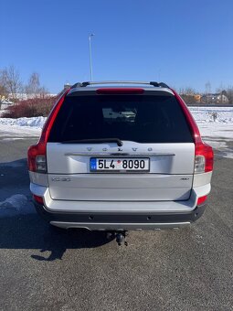 Prodám Volvo XC90 2,4 D5 r.v. 2010 - 136kw. - 6