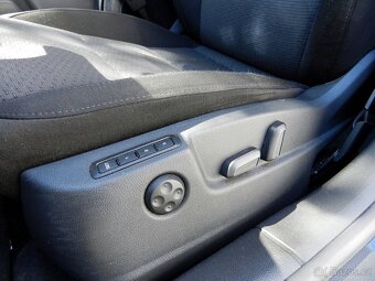 Škoda Superb combi 2.0 TDi 125 kW r.v. 2011 - 6