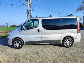 Renault Trafic Minibus - 6