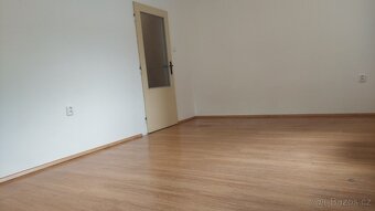 Pronájem: Pěkný cihlový byt 1+KK v Chrudimi - 6