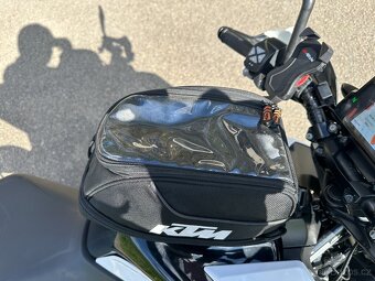 KTM Duke 125 r.v. 2020 - 6