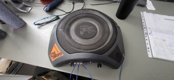 Aktivní Subwoofer SENCOR 300W do auta. - 6
