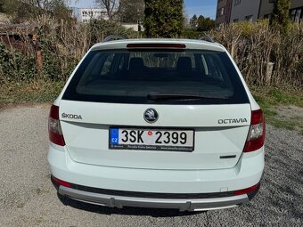 Škoda Octavia Scout 2.0 TDI 110kW 4X4 2015 - 6