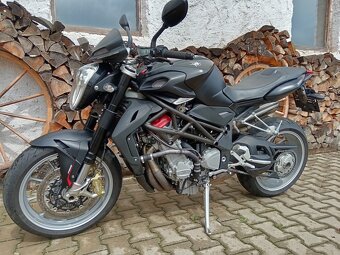 MV AGUSTA BRUTALE 1090 - 6