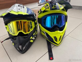 Moto přilba - 6