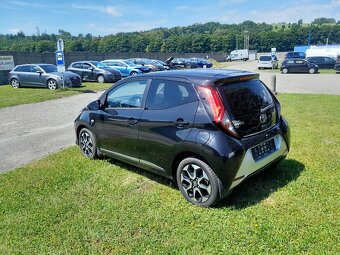 Toyota Aygo 1.0 VVT-i 53KW serviska 2x klíč TOP výbava - 6